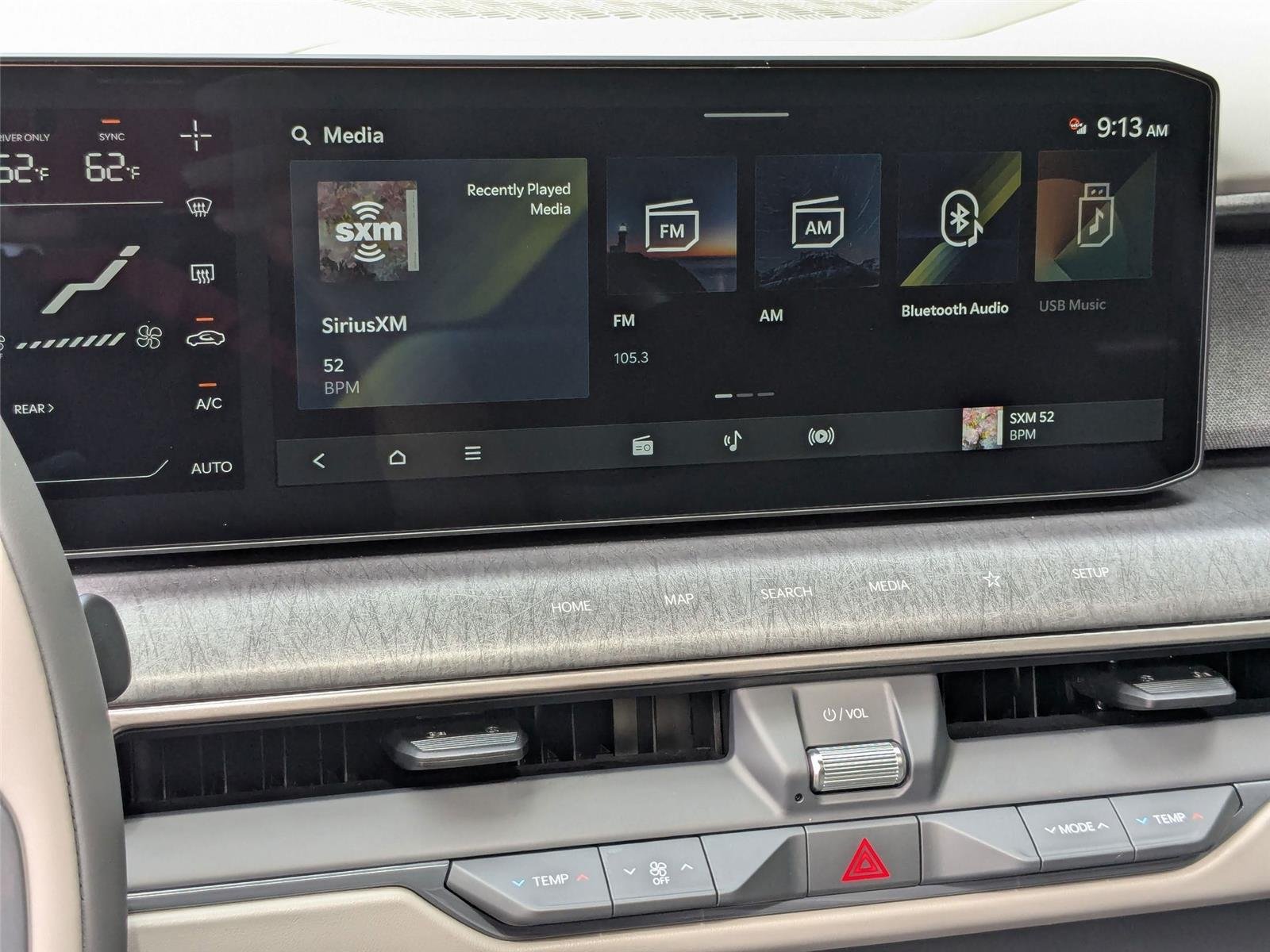 New 2026 EBONY BLACK KIA WIND image 23