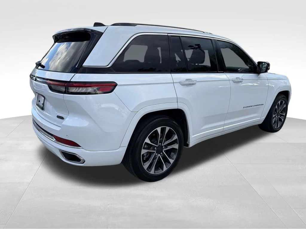 2023 Jeep Grand Cherokee Overland 4xe - Photo 7