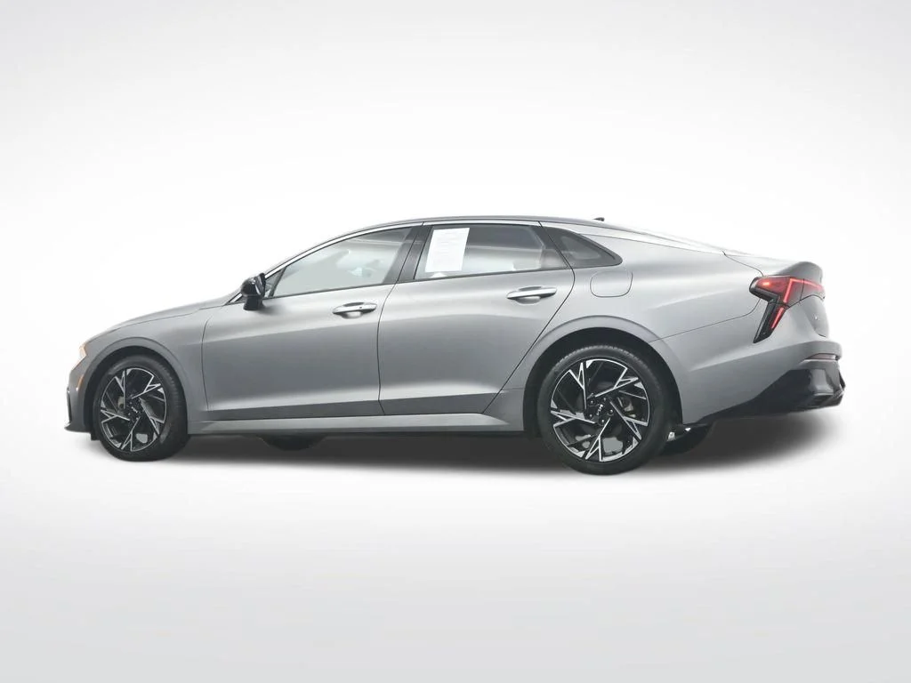 Used 2025 Steel Kia GT-Line image 39