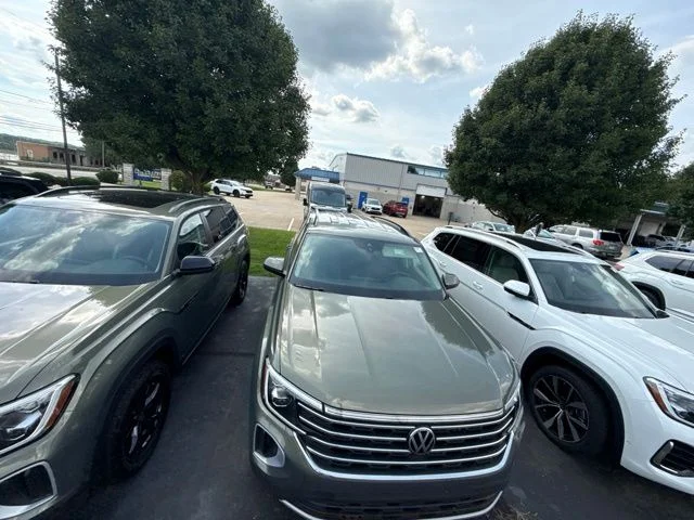 New 2026 Avocado Green Pearl Volkswagen 2.0T SE w/Technology image 8