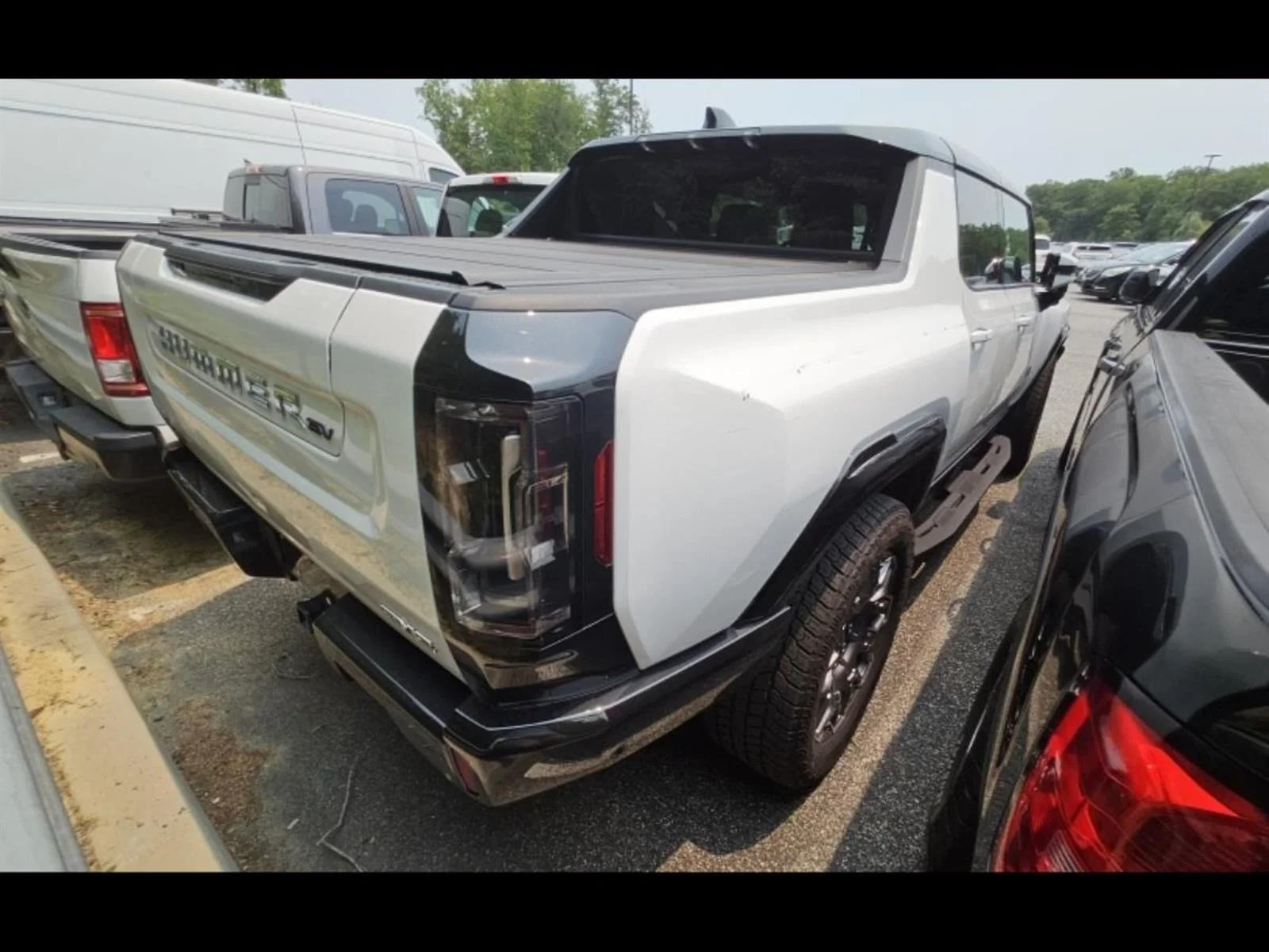 Used 2025 Interstellar White GMC 3X image 9