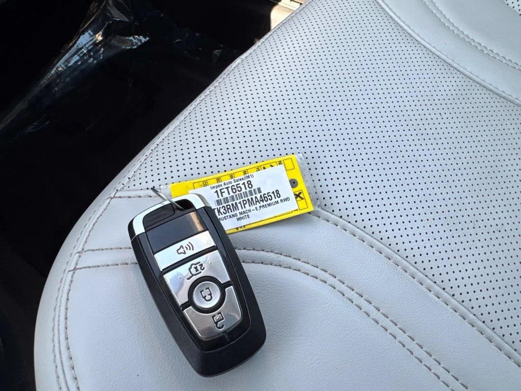 Used 2023 White Ford Premium image 30