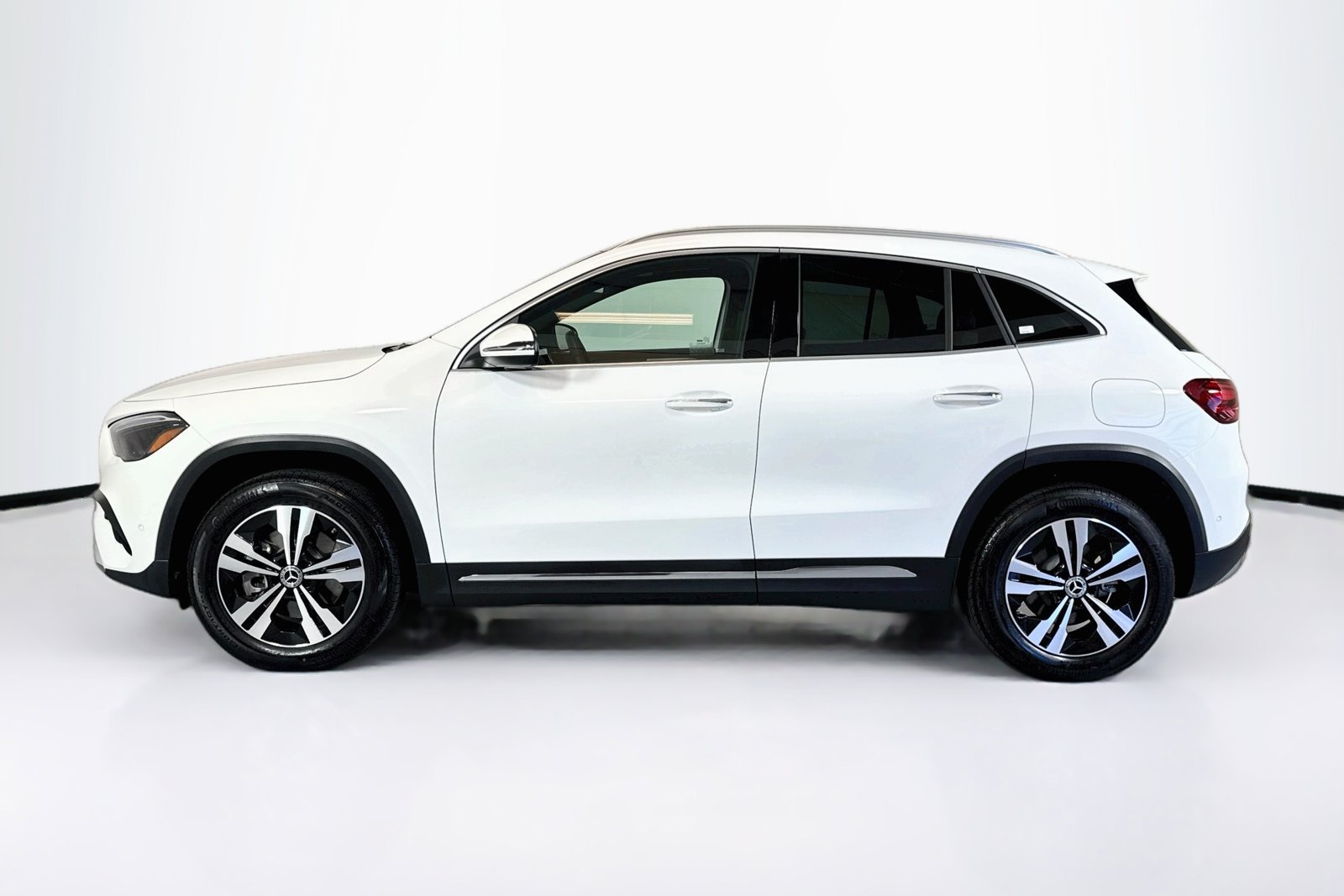 Used 2026 Polar White Mercedes-Benz GLA 250 image 8