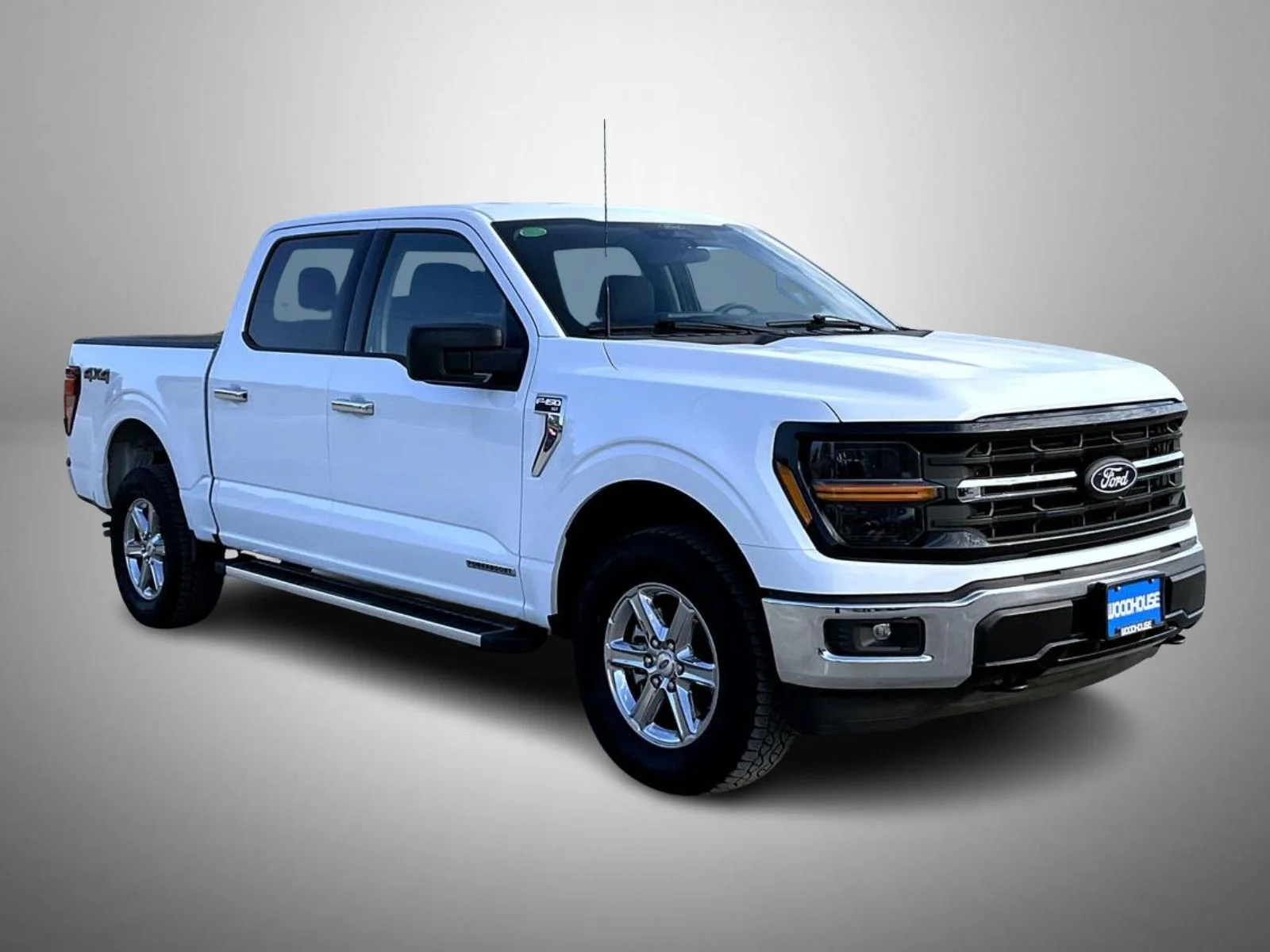 Used 2025 White Ford XLT image 3
