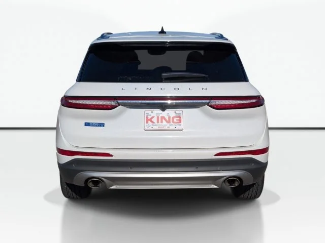 Used 2023 White Lincoln Reserve image 6