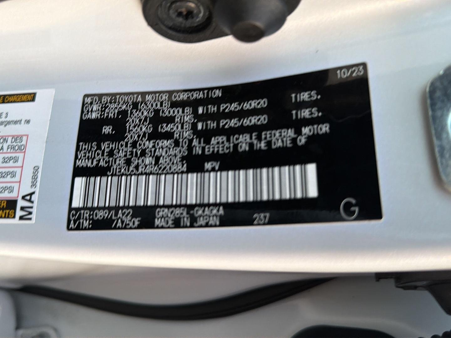 Used 2024 Wind Chill Pearl Toyota Limited image 43