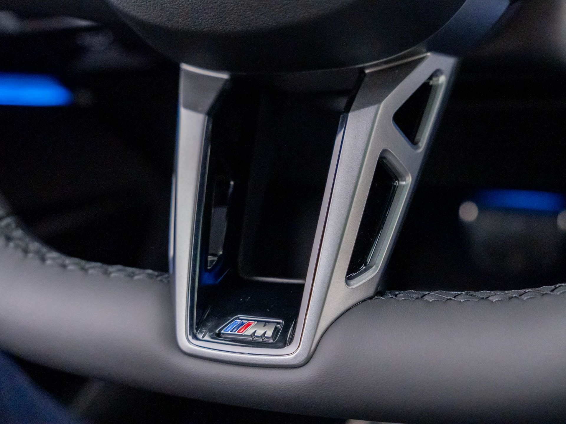 New 2026 Alpine White BMW 30 xDrive image 24