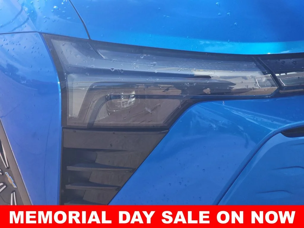 Used 2024 Blue Chevrolet LT image 34