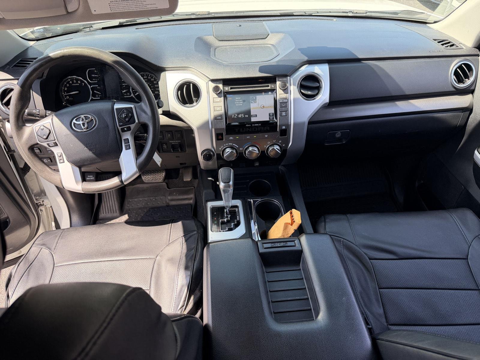Used 2019 Super White Toyota SR5 image 17