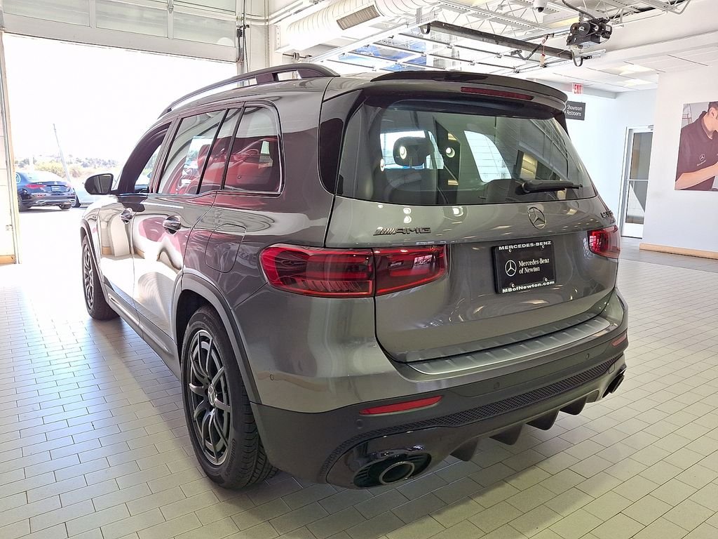 New 2026 Mountain Grey Metallic Mercedes-Benz GLB 35 AMG® image 3