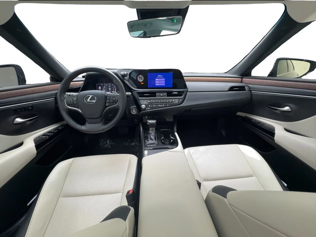 Used 2024 Black Lexus 350 image 39