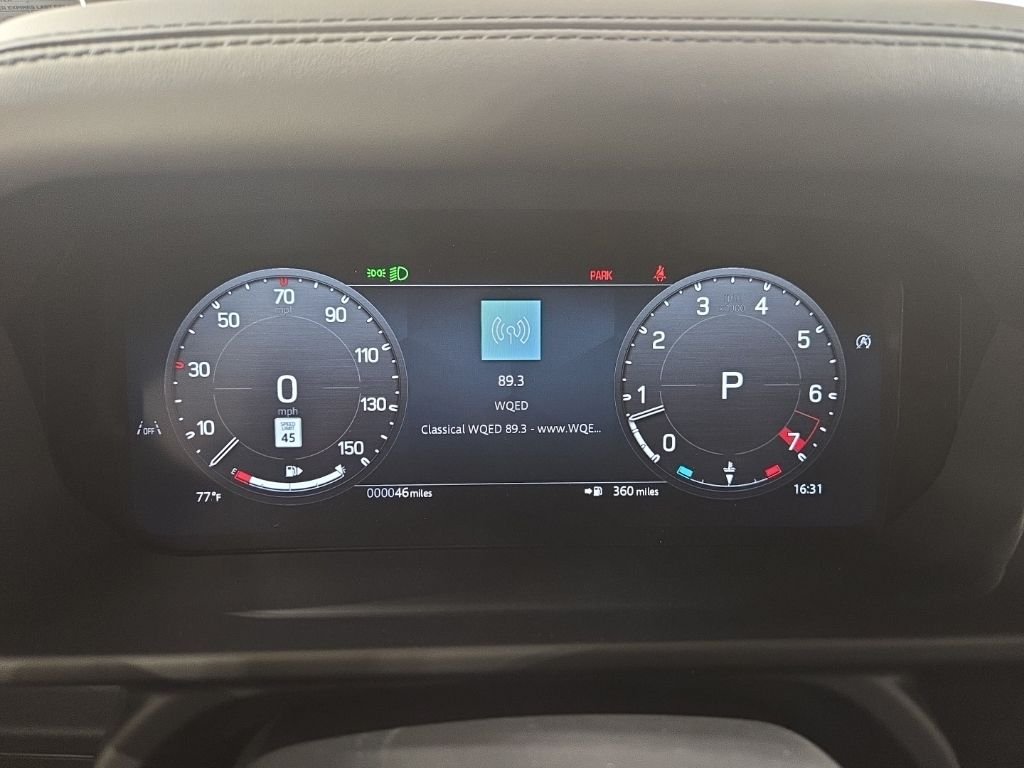 New 2026 Santorini Black Land Rover S image 11