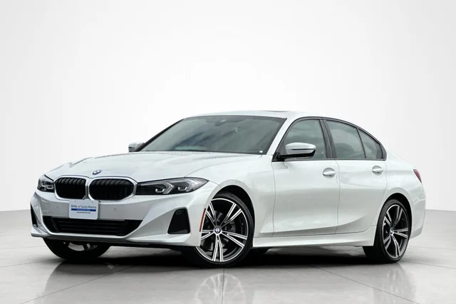 2023 BMW 3 Series 330i