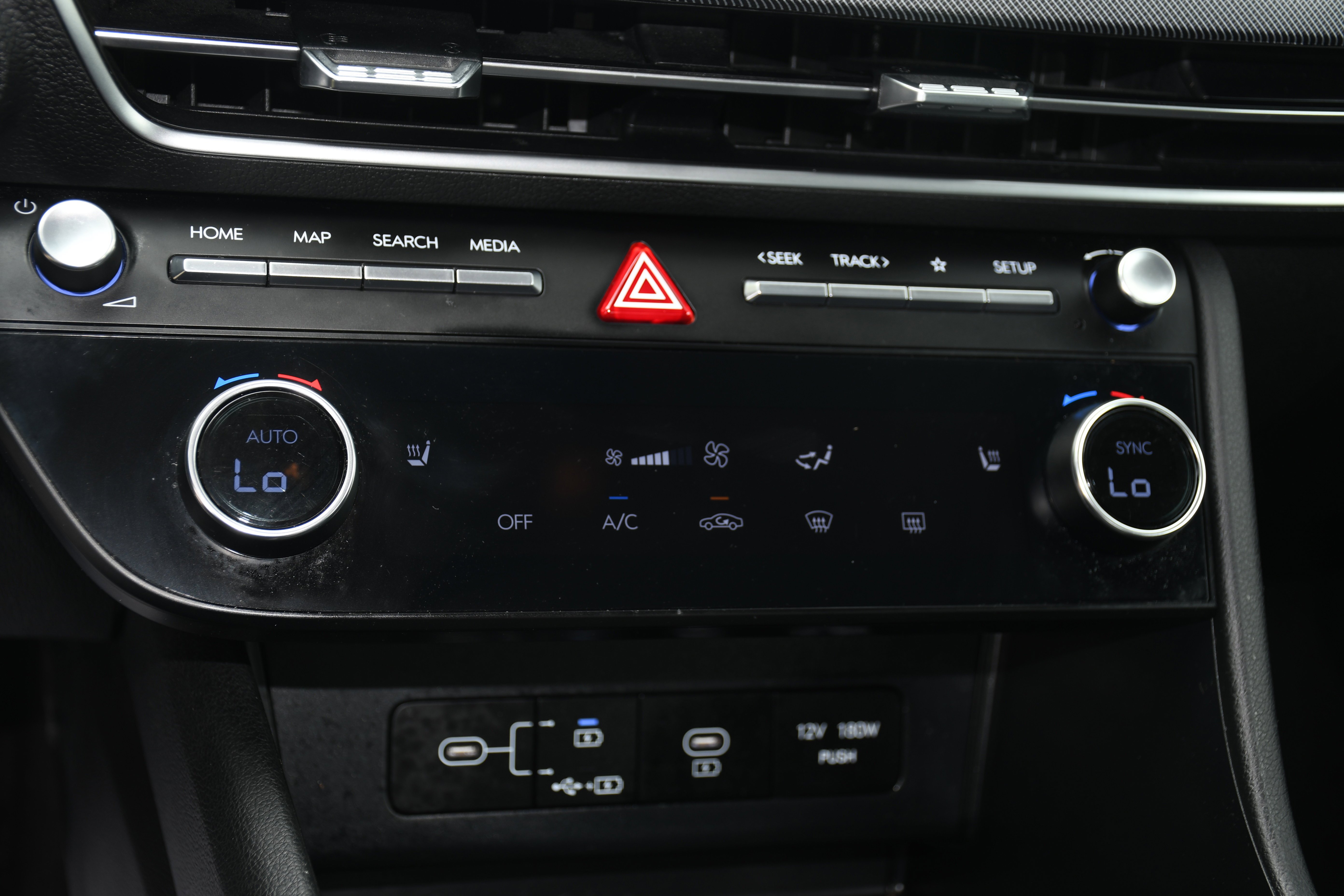 Used 2025 Blue Hyundai SEL image 14