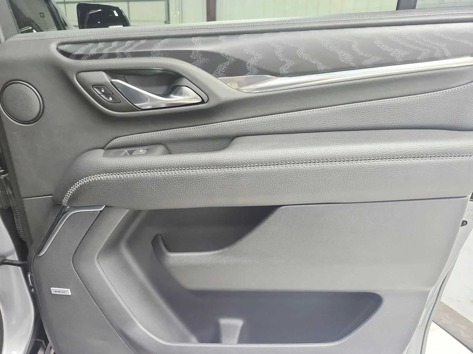 Used 2023 Silver GMC Denali image 52