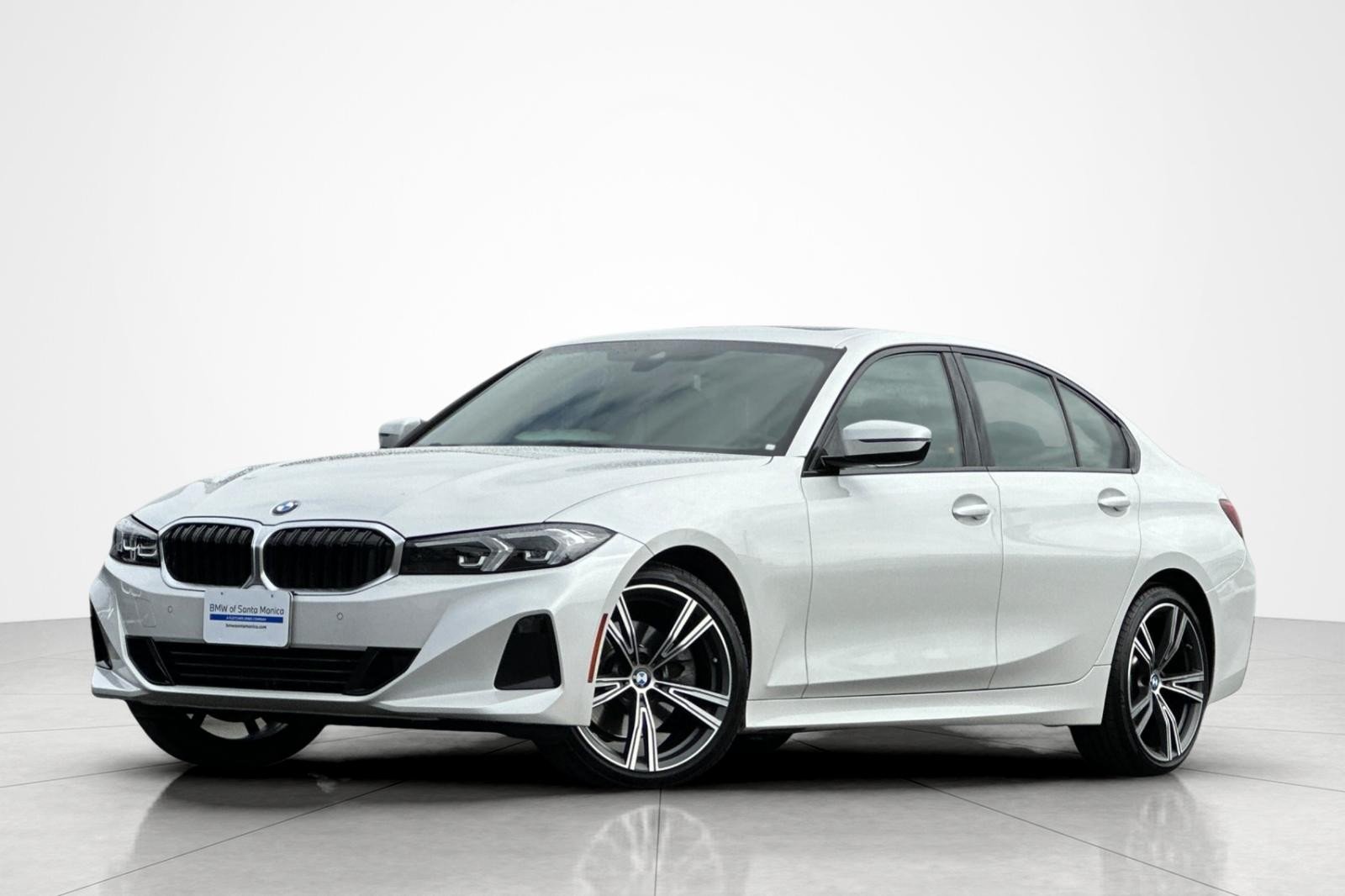 2023 BMW 3 Series 330i