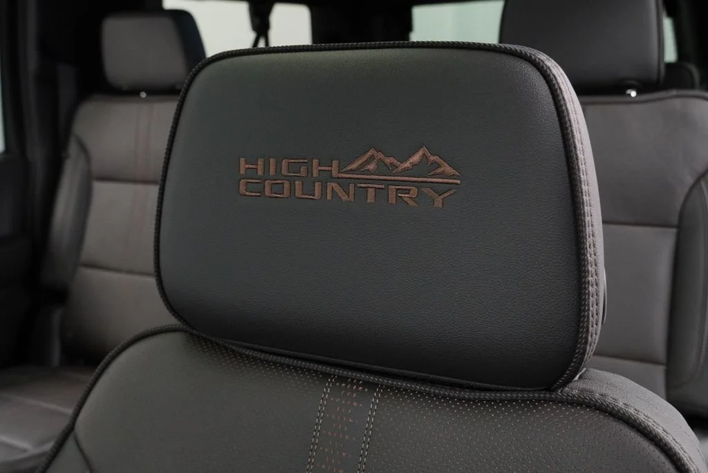 New 2026 Black Chevrolet High Country image 15