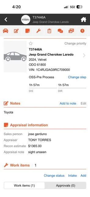 Used 2024 Red Jeep Laredo image 15
