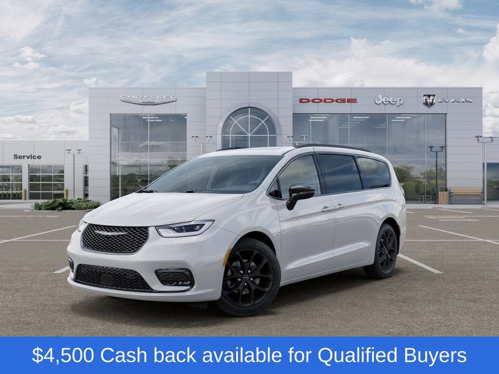 2026 Chrysler Pacifica Select's photo