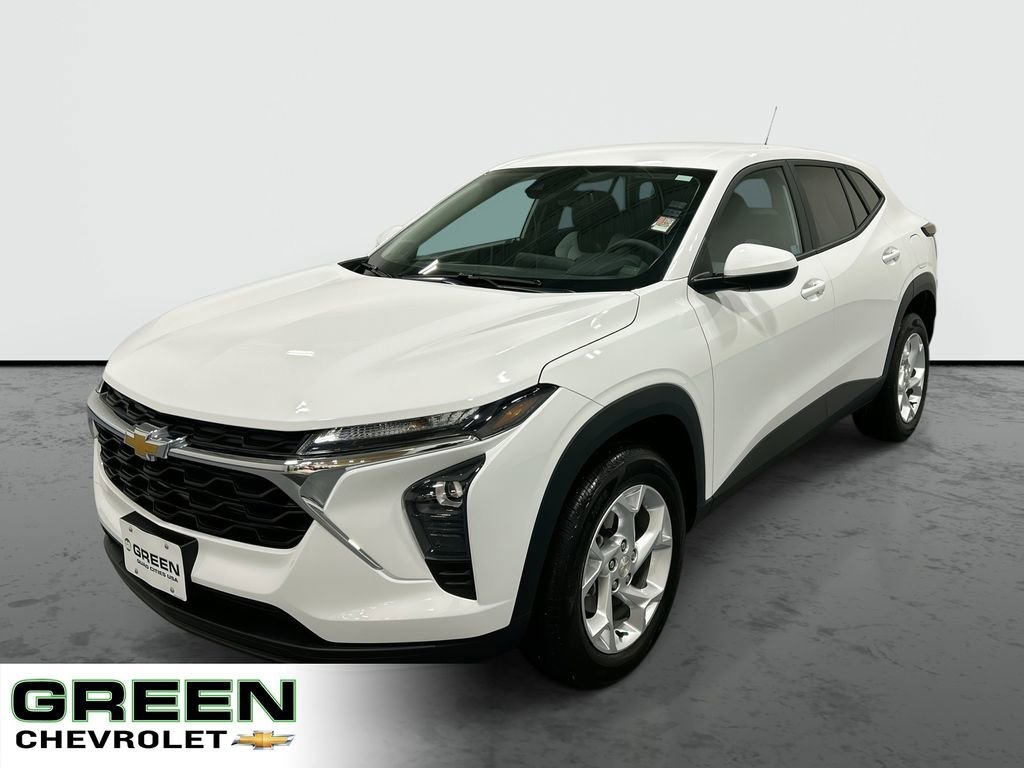 2025 Chevrolet Trax LS