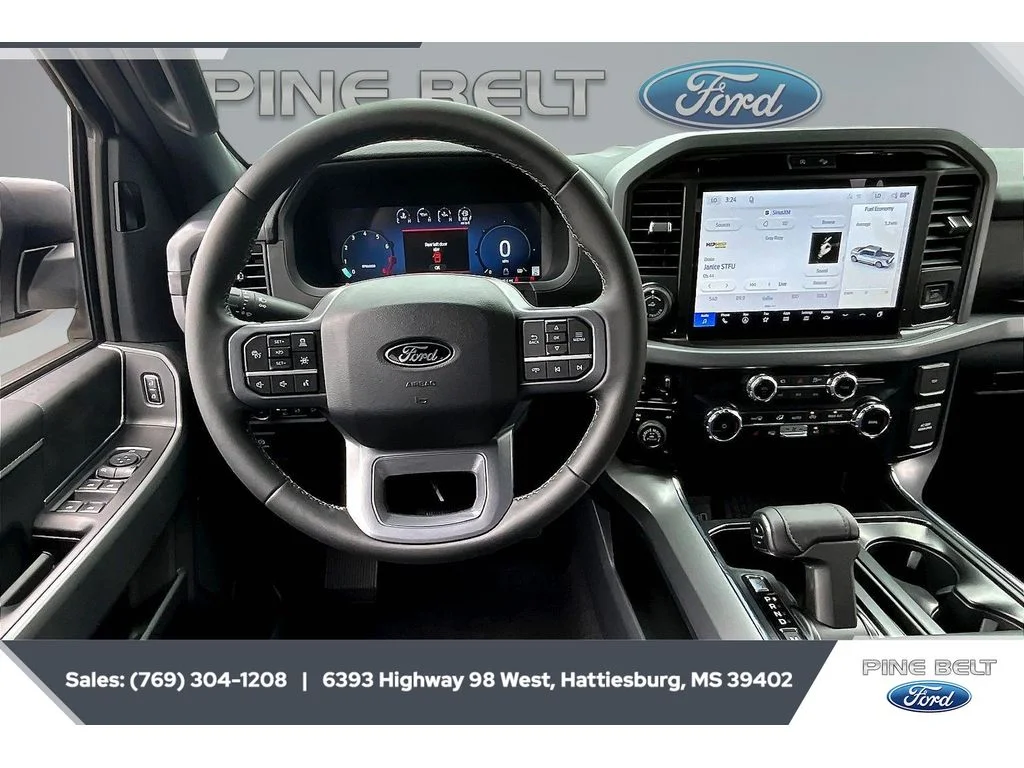 New 2026 Oxford White Ford XLT image 5