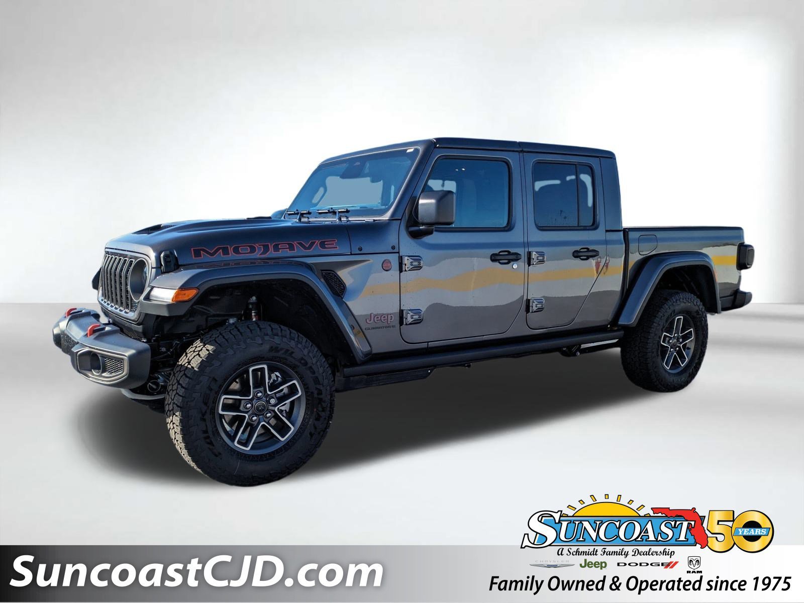 New 2026 Granite Crystal Metallic Clear-Coat Exterior Paint Jeep Mojave image 1