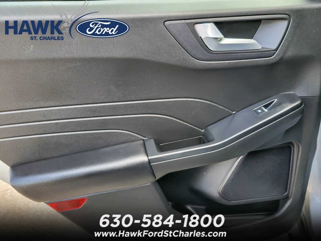 Used 2024 Silver Metallic Ford ST-Line image 18