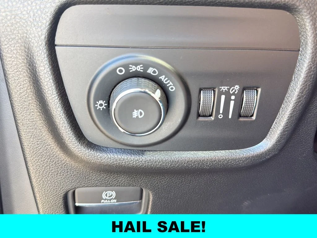 Used 2024 Black Jeep Limited image 18