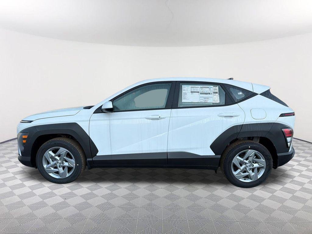 New 2026 White Hyundai SE FWD image 8