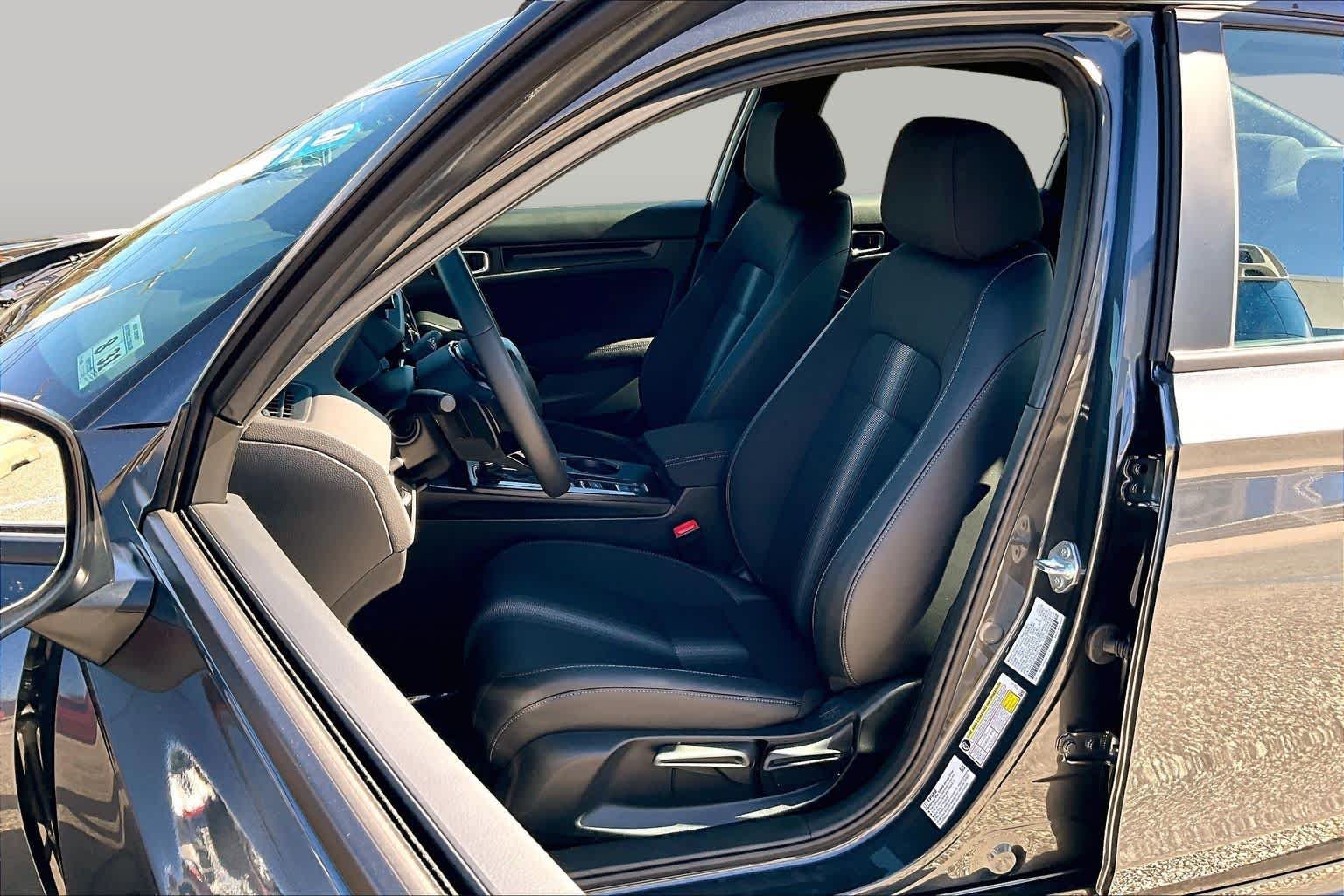 2026 Honda Civic Sport - Photo 8