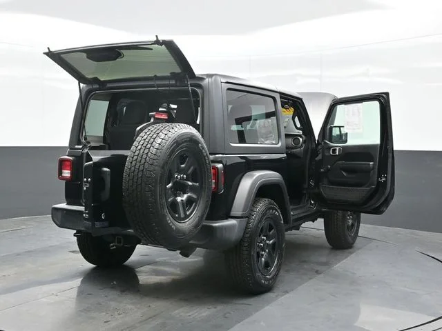 Used 2021 Black Jeep Sport image 29