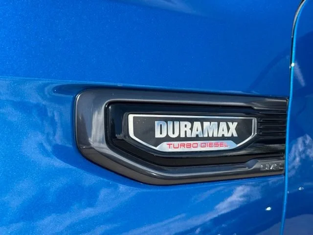 Certified Used 2023 DYNAMIC BLUE METALLIC GMC AT4 image 13