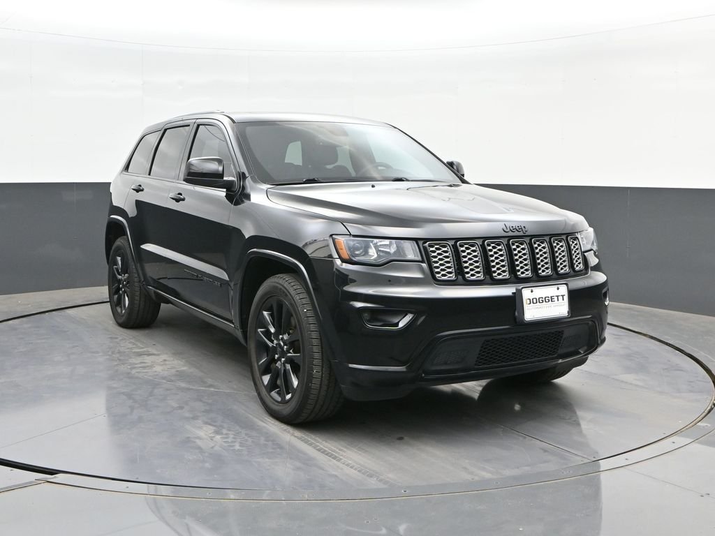Used 2019 Black Jeep Altitude image 22