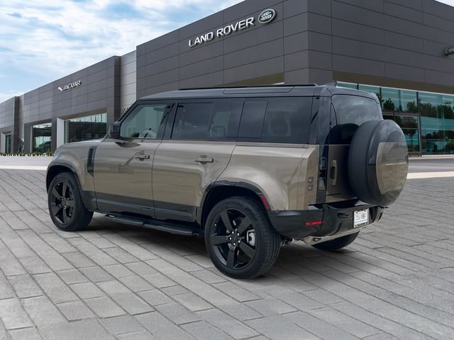 Certified Used 2026 Gondwana Stone Metallic Land Rover X-Dynamic SE image 3