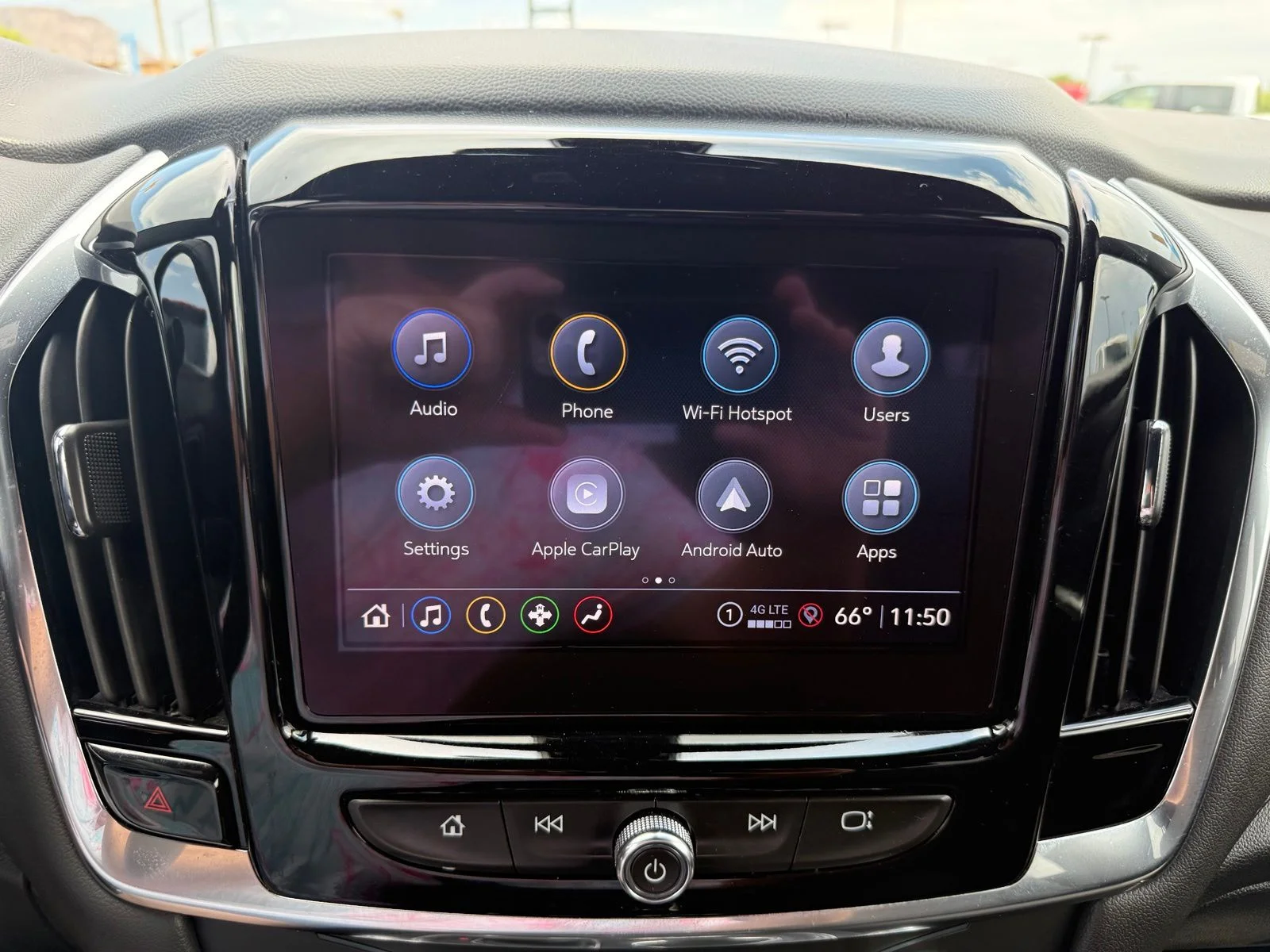 2023 Chevrolet Traverse 1LT - Photo 22