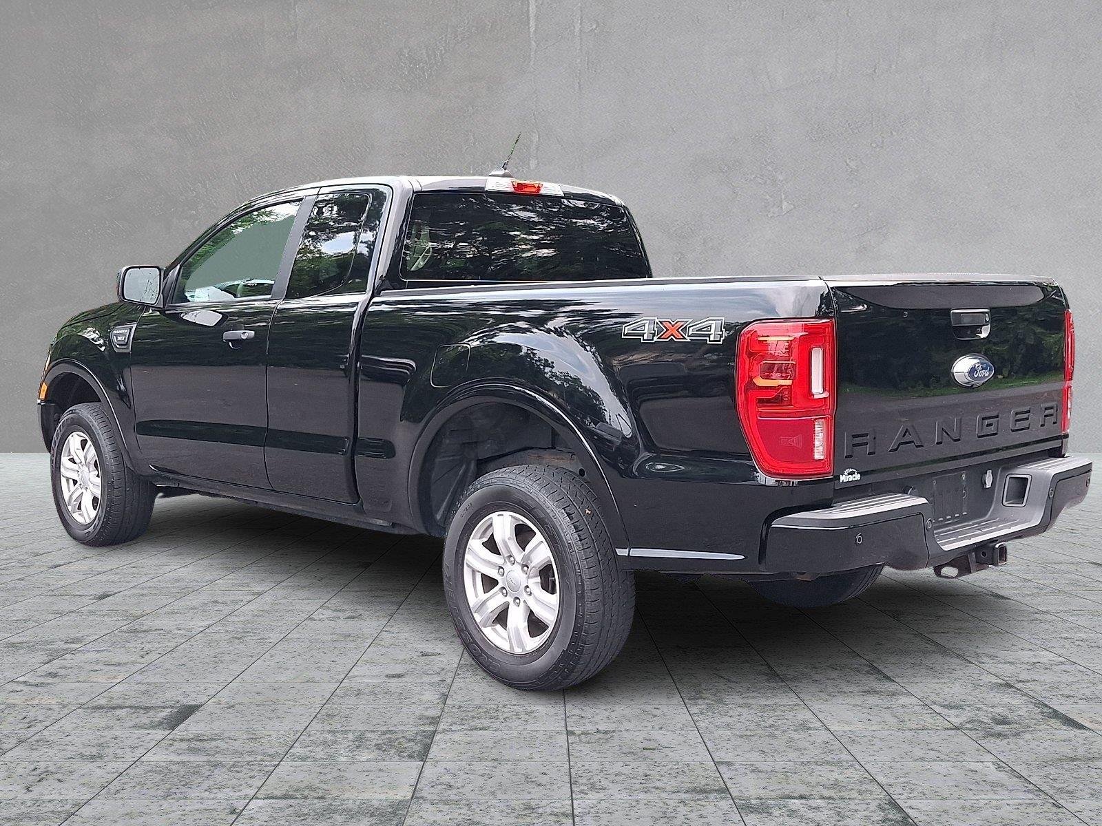 Used 2020 Shadow Black Ford XLT image 4