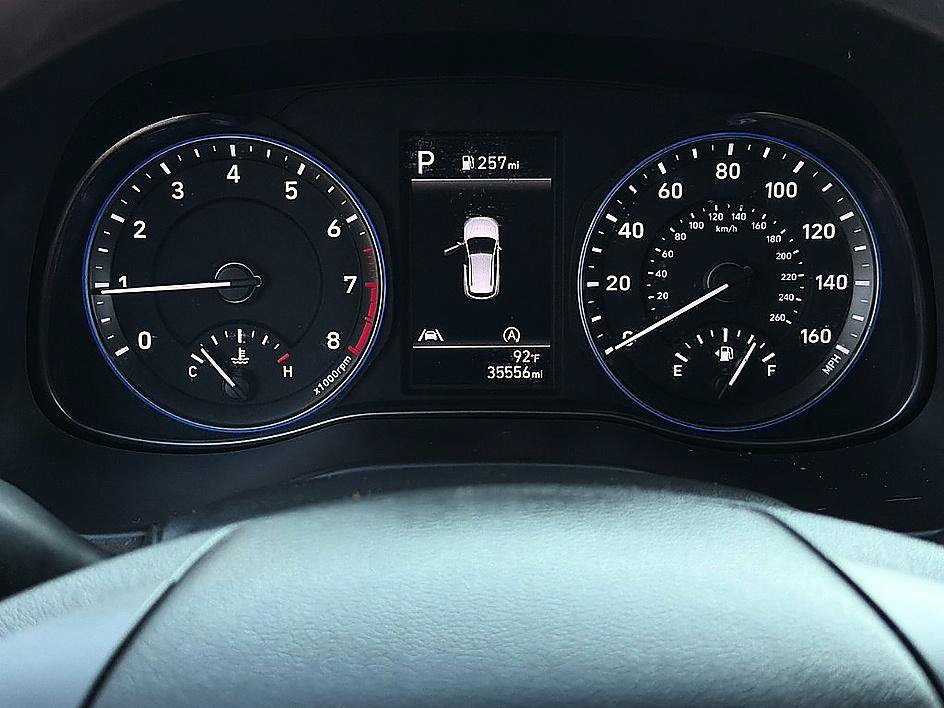 Used 2023 Cyber Silver Hyundai SE image 12