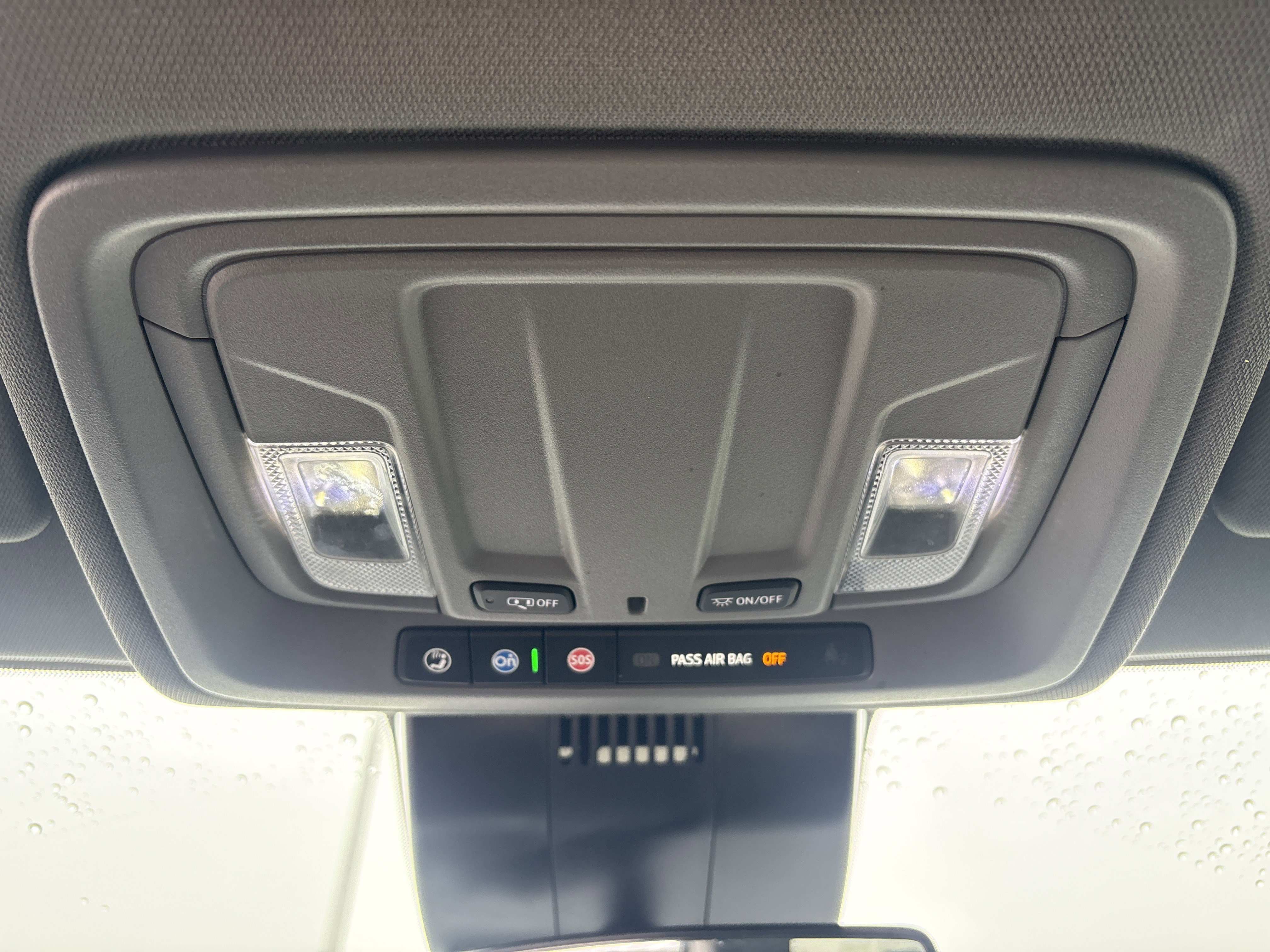 Used 2024 Sterling Gray Metallic Chevrolet LT (2FL) image 13
