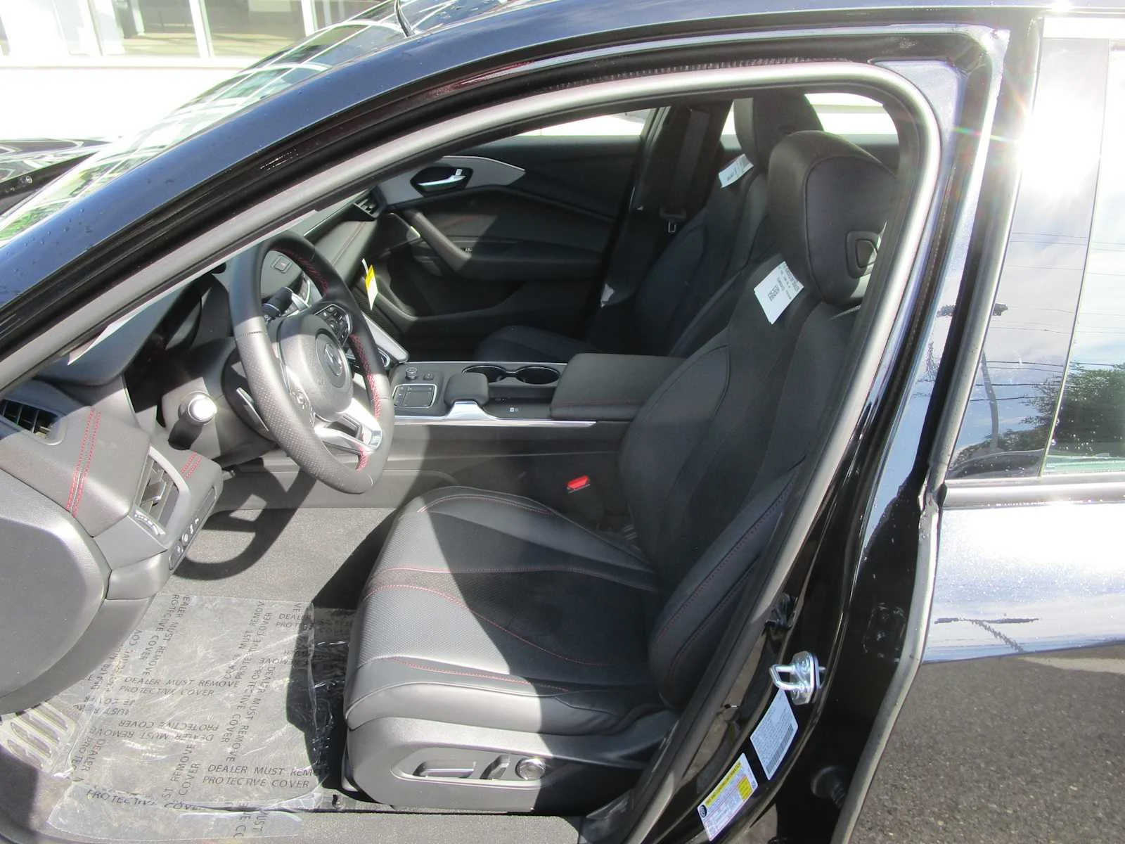 Used 2025 Majestic Black Pearl Acura w/A-Spec Package image 13