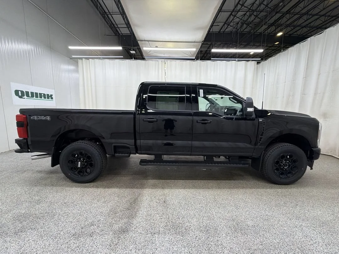 New 2026 Agate Black Metallic Ford F-250® XLT image 5