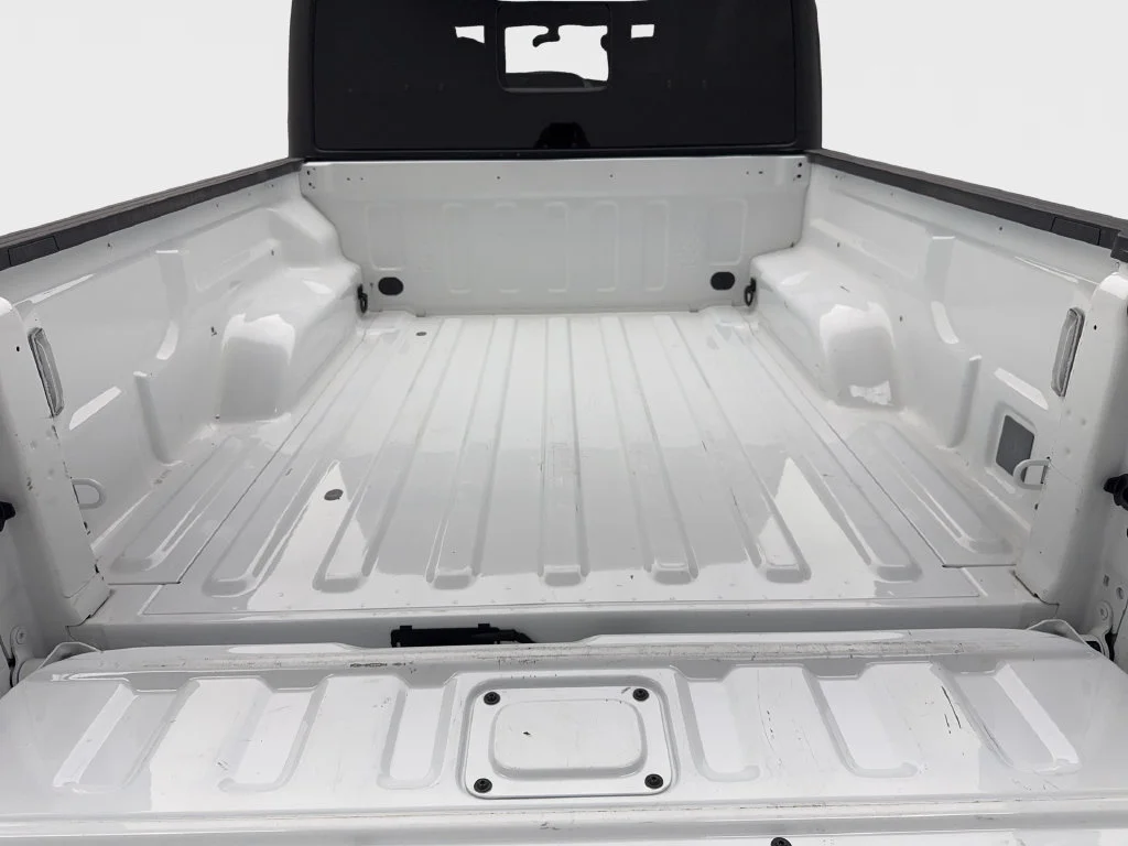 Used 2023 White Jeep Mojave image 79