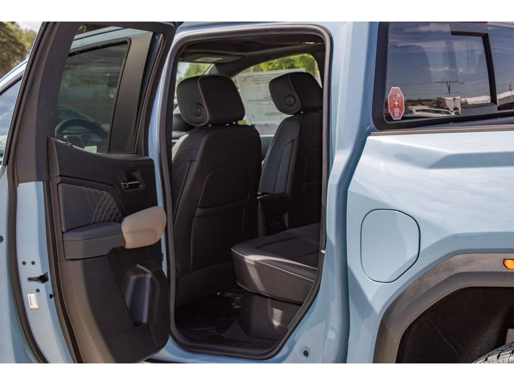 New 2026 GLACIER METALLIC GMC 4WD Denali image 14