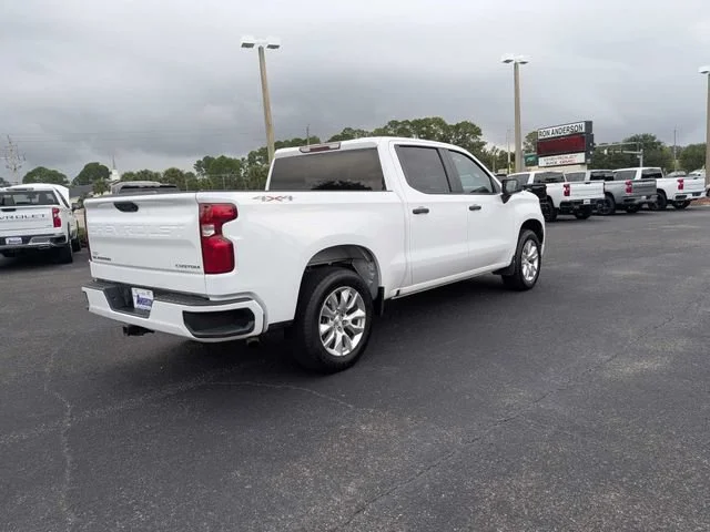 Used 2024 Summit White Chevrolet Custom image 3