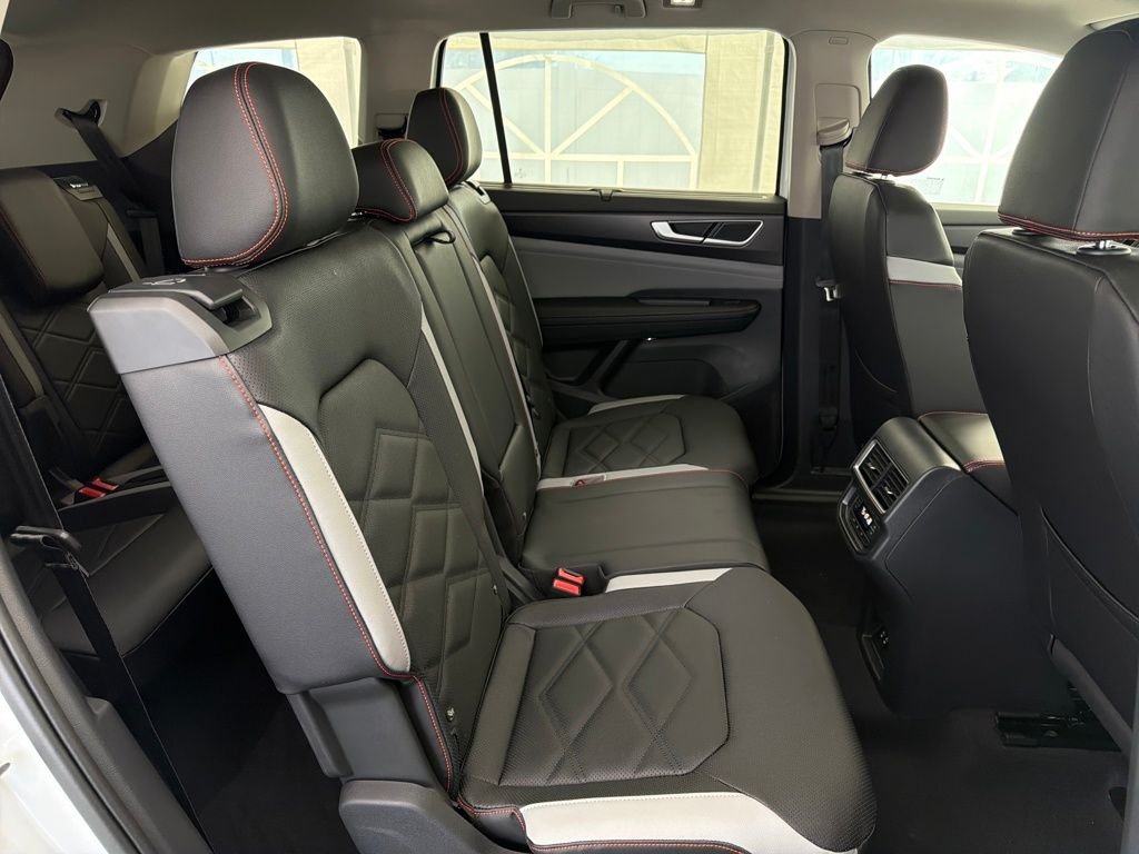 New 2026  Volkswagen 2.0T Peak Edition image 33