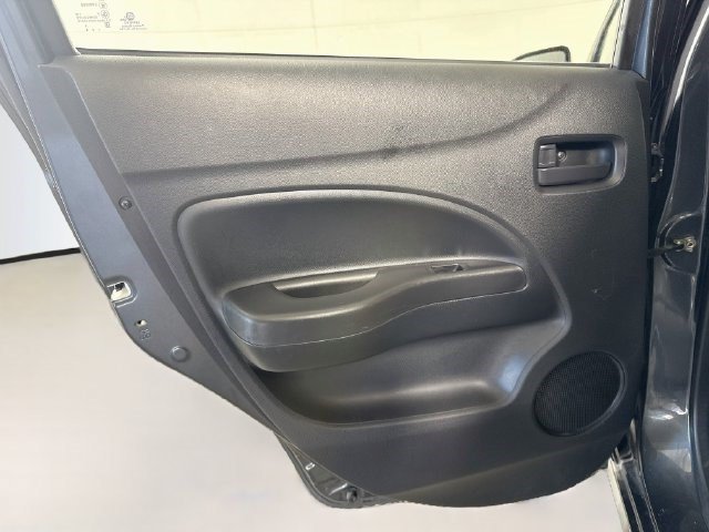 Used 2024 Graphite Gray Metallic Mitsubishi ES image 21