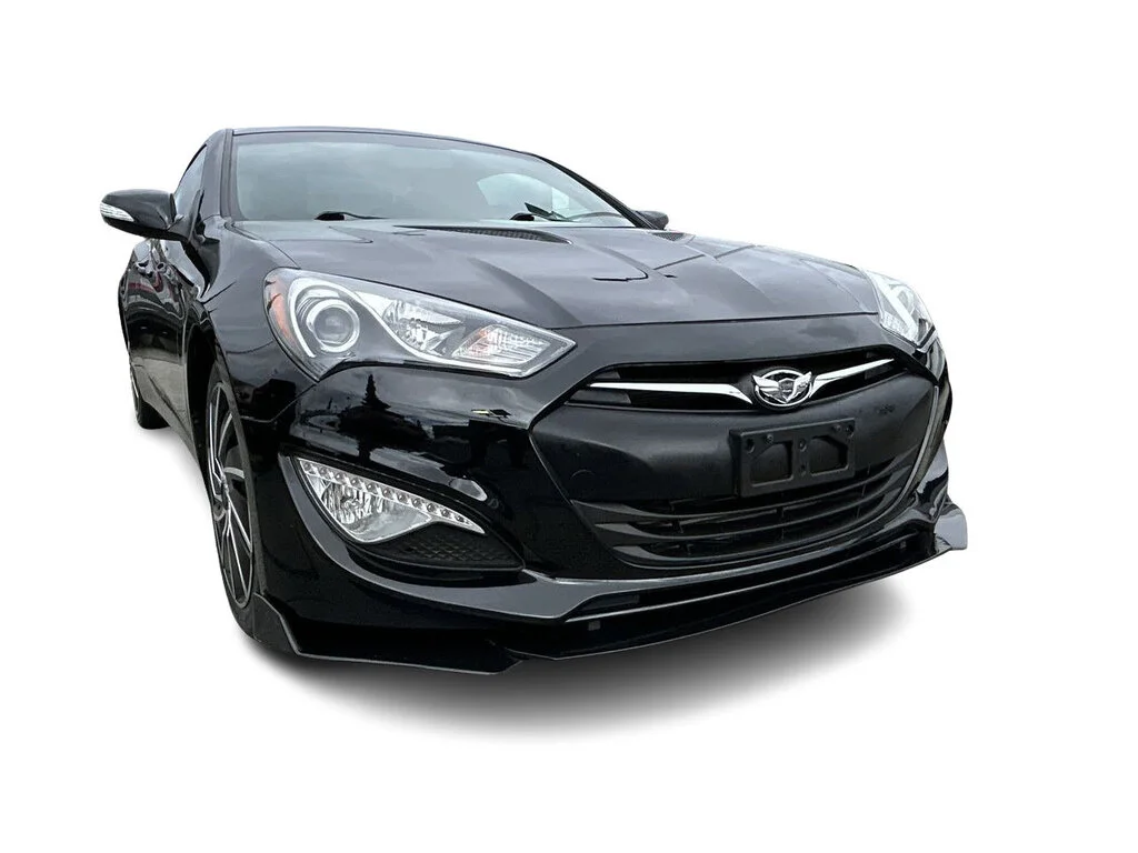 Used 2014  Hyundai 2.0T Premium 6sp Dilawri Certified   Local BC   Re image 3