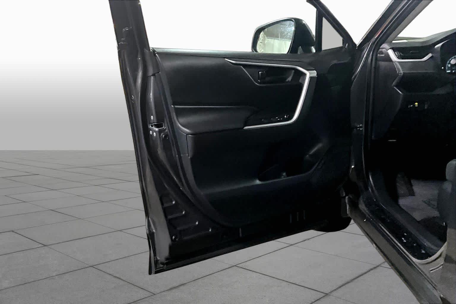 Used 2025 Magnetic Gray Metallic Toyota LE image 22