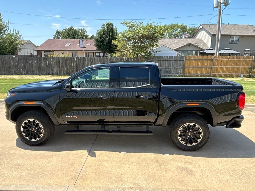 2026 GMC Canyon AT4 - Photo 7