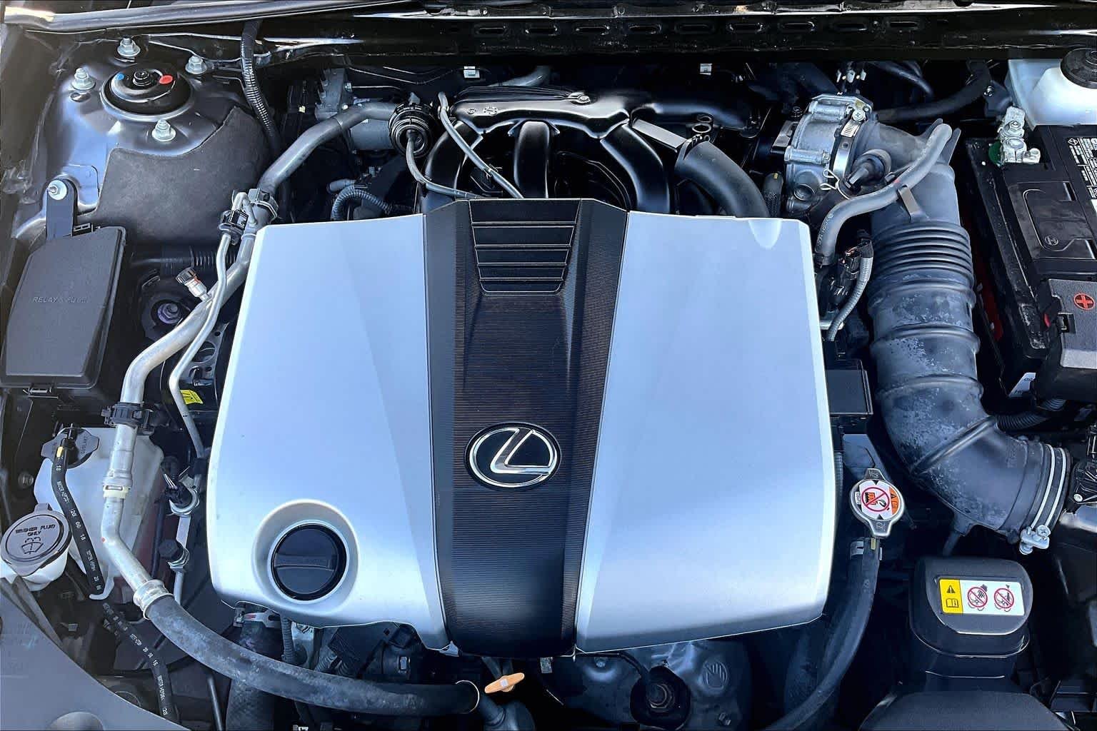 Used 2019 Nebula Gray Pearl Lexus Luxury image 33