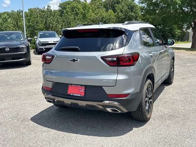Used 2025 Gray Chevrolet ACTIV image 4